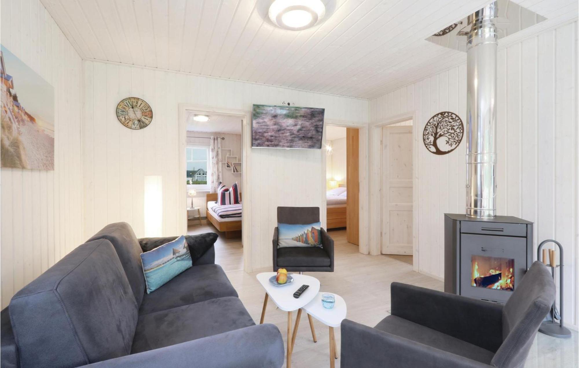 Amazing home in Zerpenschleuse with 2 Bedrooms&WiFi Exterior foto